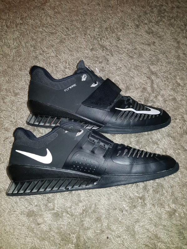 nike flywire lifting shoes